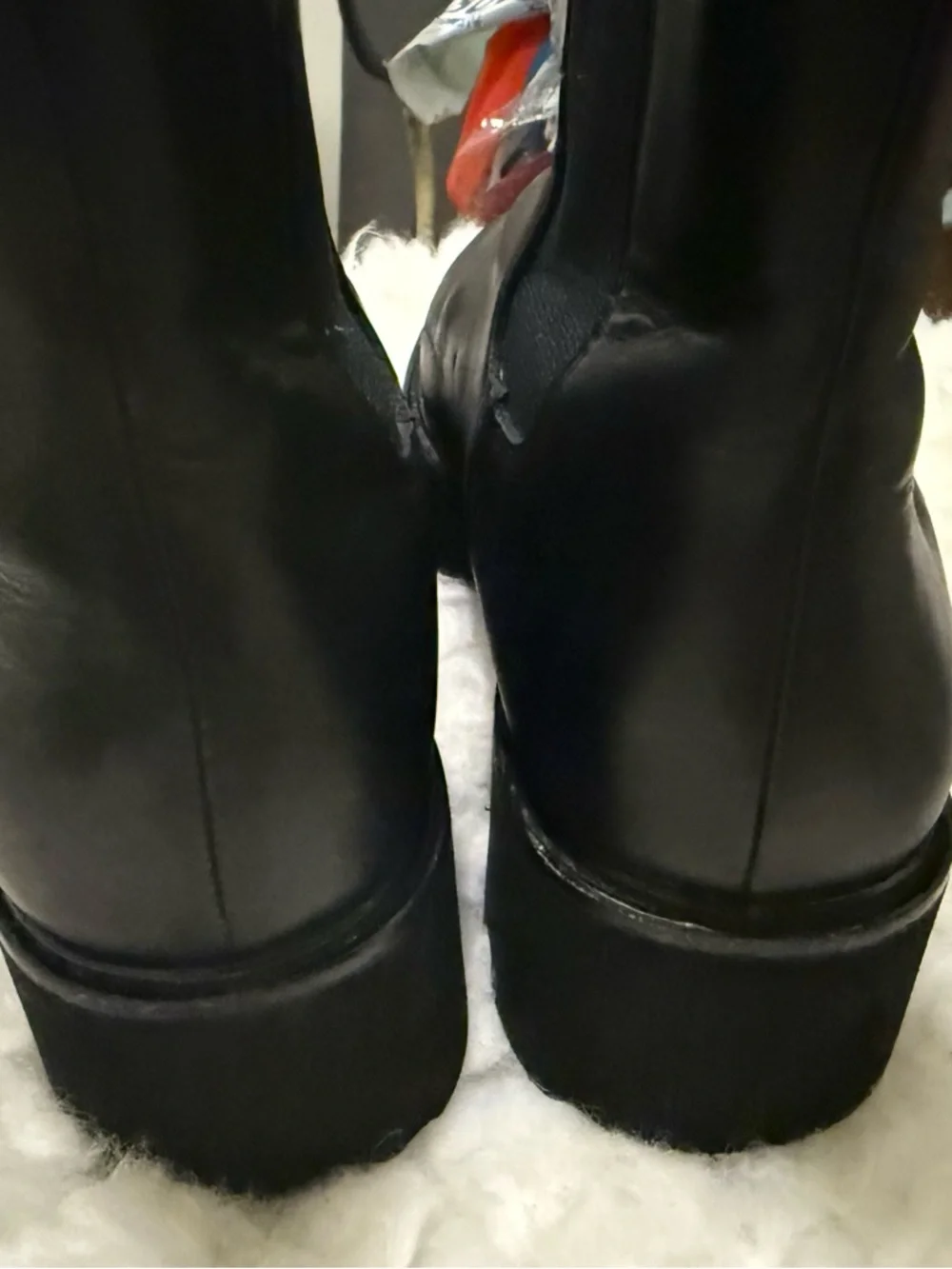 J.CREW LUG-SOLE CHELSEA BOOTS IN LEATHER BLACK CHUNKY GRUNGE MOTO SIZE 7.5M - Picture 4 of 7
